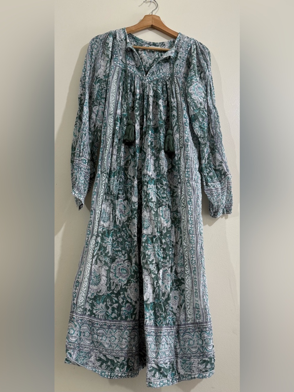 Future Primitive Green and White Floral Long Sleeve Maxi Dress